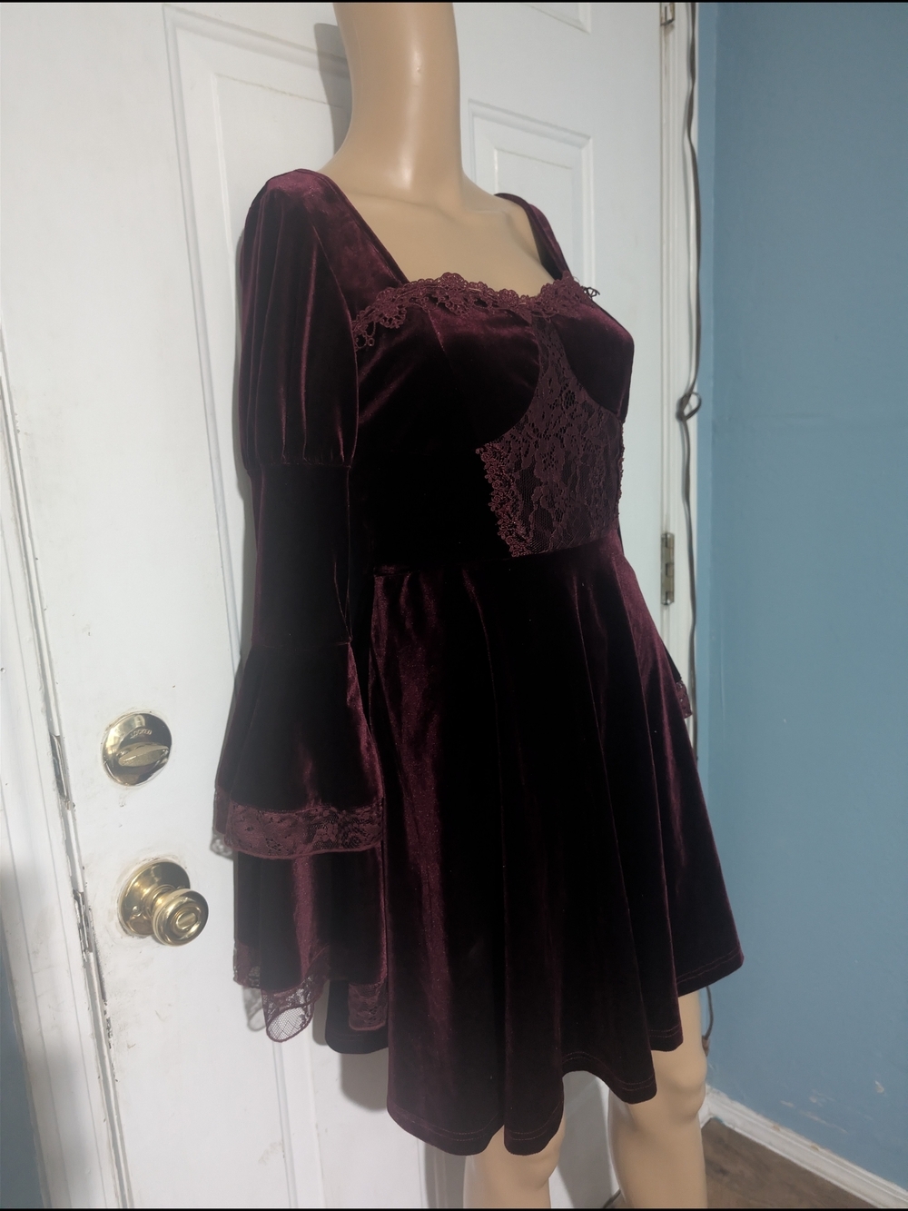 Spirit Velvet Lace Fit-and-Flare Dress in Burgundy - Picture 2 of 6